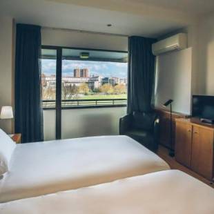 Фотографии гостиницы
Sancho Ramirez