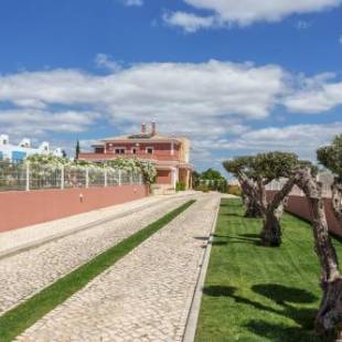 Фотографии гостевого дома
Blue Heaven Luxury V5