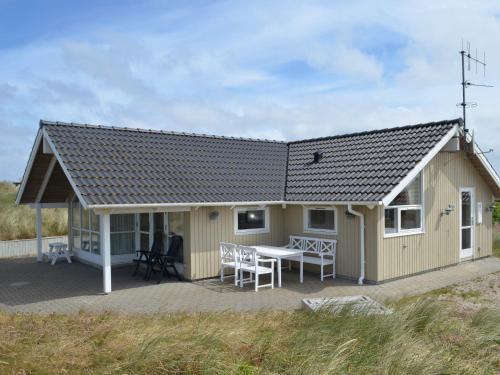Фотография гостевого дома Holiday home Hvide Sande XLII