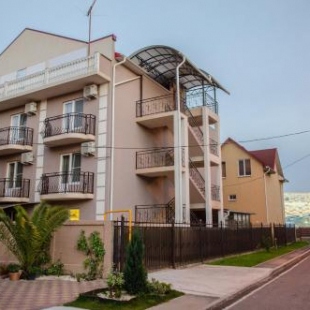 Фотография гостевого дома Александра на Камышовой, 27