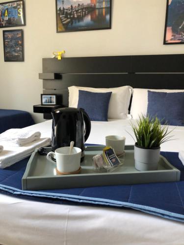 Фотографии мини отеля
Palazzo Ferrara