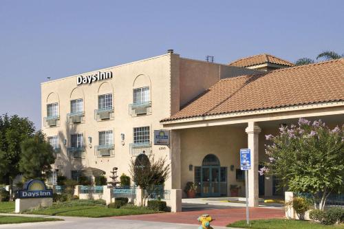 Фотография гостиницы Days Inn by Wyndham Riverside Tyler Mall