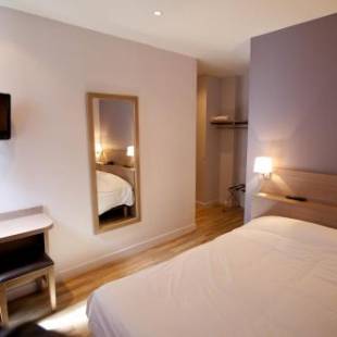 Фотографии гостиницы
Hôtel Montchapet Dijon Centre