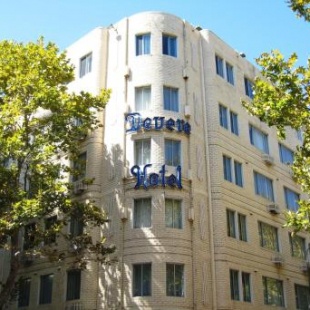 Фотография гостиницы Devere Hotel