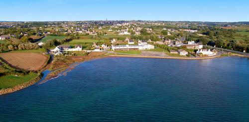 Фотография гостиницы Brit Hotel Privilege Cap Ouest