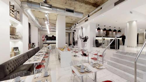 Фотография гостиницы Principado Downtown