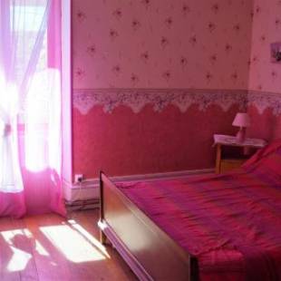 Фотографии мини отеля
La Grille Fleurie, chambre d'hôte chez l'habitant