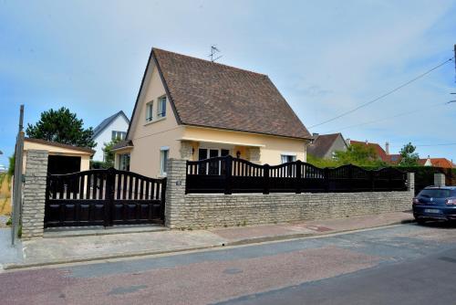 Фотография гостевого дома Villa Magulie, le calme en bord de plage