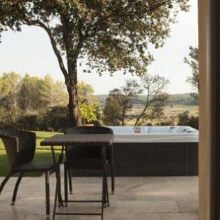 Фотографии мини отеля
Mas lou Félibrige