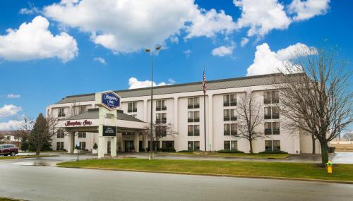 Фотография гостиницы Hampton Inn Green Bay