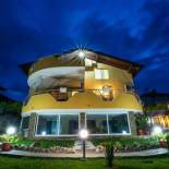 Фотография гостевого дома Guest House Holiday