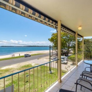 Фотография гостевого дома Water Views - Top Floor -Clearview Apartments South Esp, Bongaree