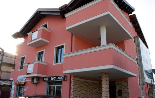 Фотография мини отеля Bed & Breakfast La Perla Rosa