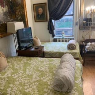 Фотография гостевого дома Room in Manhattan