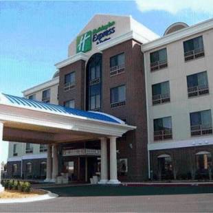 Фотографии гостиницы 
            Holiday Inn Express Hotel & Suites Bartlesville, an IHG Hotel