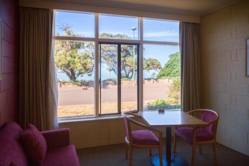 Фотография мотеля Foreshore Motor Inn