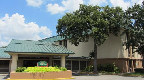 Фотография гостиницы Courtyard Houston/Brookhollow