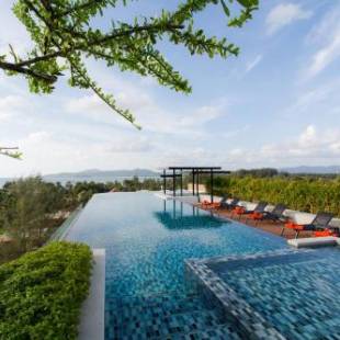 Фотографии апарт отеля
6th Avenue Surin Beach