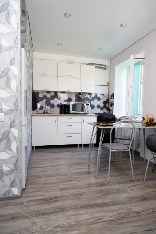 Фотографии квартиры 
            Квартира Отличная в центре города Шахт