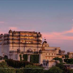 Фотографии гостиницы 
            RAAS Devigarh