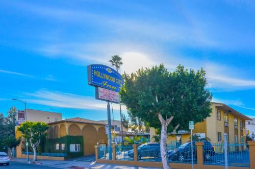 Фотография мотеля Hollywood City Inn