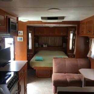 Фотографии кемпинга
luxury caravan