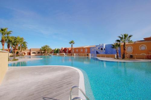 Фотография гостевого дома Margarida - holiday bungalow in peaceful surroundings in Benitachell