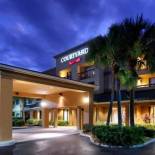 Фотография гостиницы Courtyard Sarasota Bradenton Airport