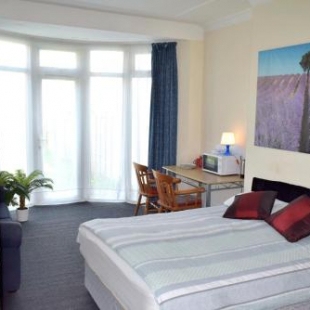 Фотография гостевого дома Corner Green Guesthouse