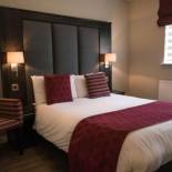 Фотография гостиницы Crown Lodge Hotel