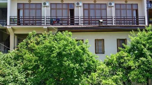 Фотографии гостевого дома
Лазурный на Декабристов