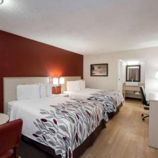 Фотографии гостиницы
Red Roof Inn PLUS+ & Suites Naples Downtown-5th Ave S