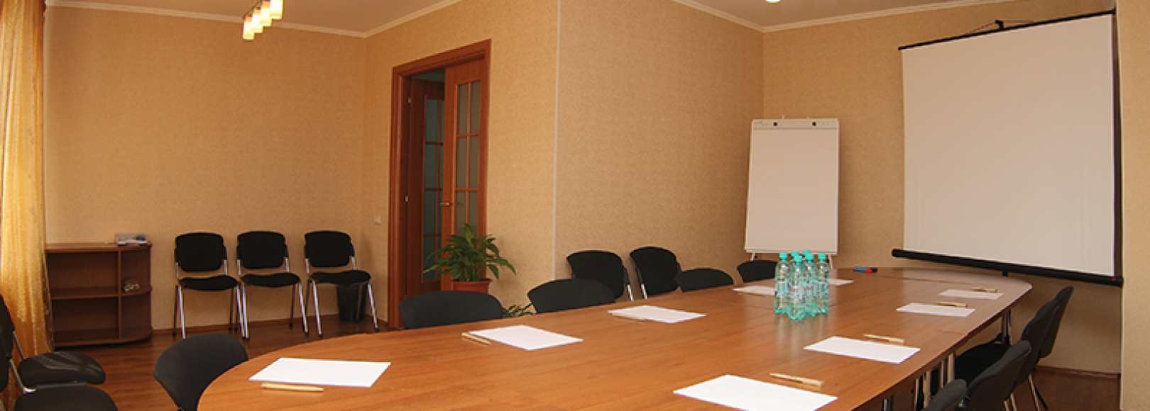 Фотография конференц-зала Тренинг-зал