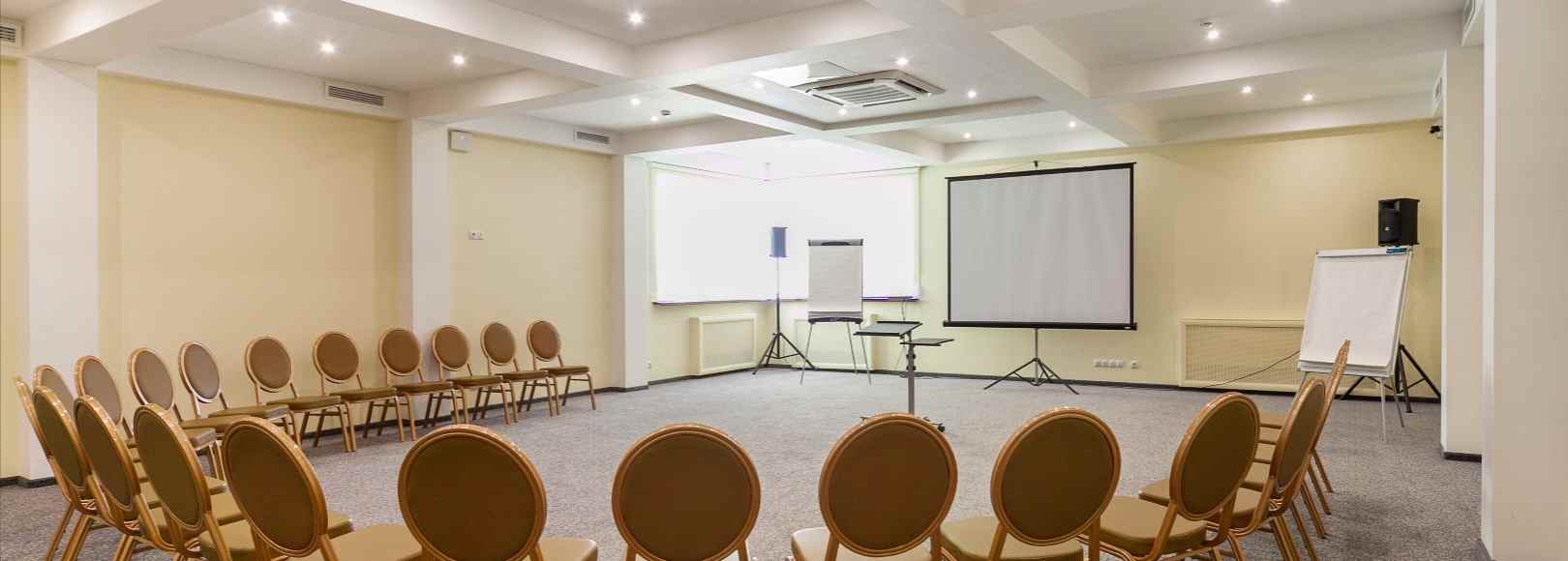 Фотография конференц-зала Зал Форум