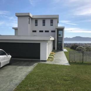 Фотографии мини отеля
White House