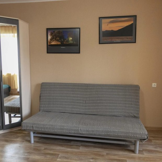 Фотографии квартиры
Апартаменты Урал на улице Сулимова 47А