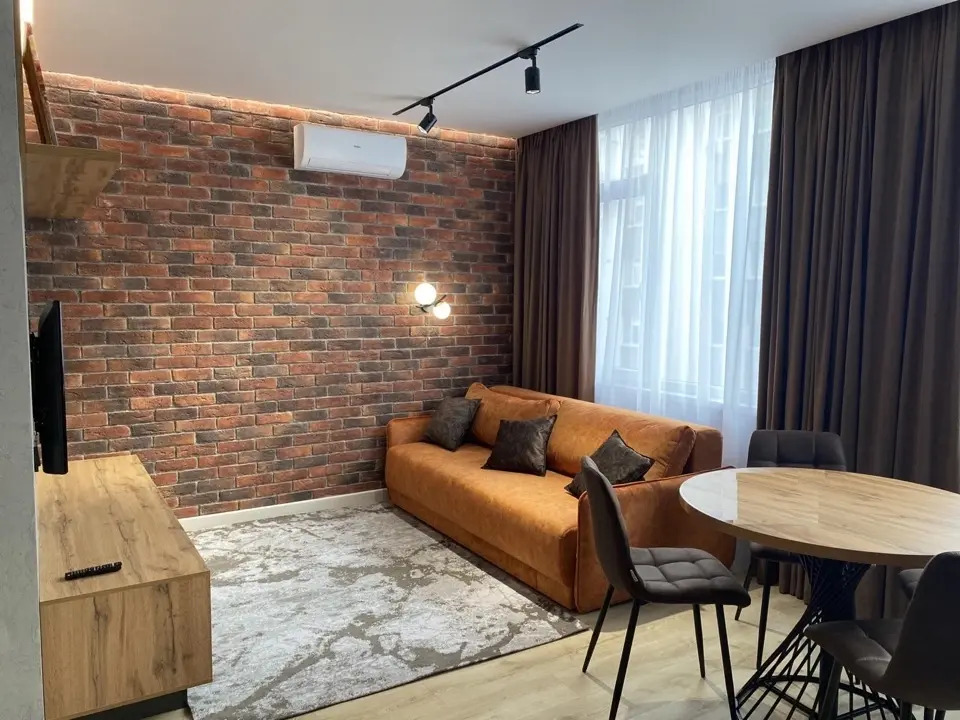 Фотография квартиры Квартира Просторная с Дизайнерским Ремонтом