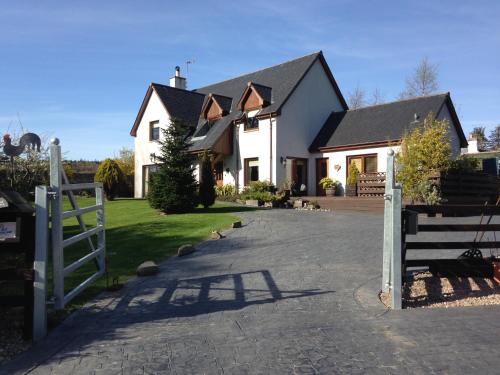 Фотография мини отеля Old Mills Garden