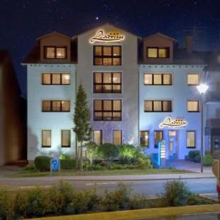 Фотографии гостиницы
Hotel l'adresse garni