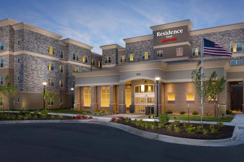 Фотография гостиницы Residence Inn by Marriott Kansas City at The Legends