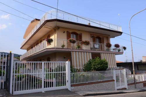Фотография мини отеля B&B Le Tre rose dell'Etna