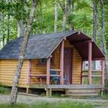 Фотография базы отдыха Patten Pond Camping Resort Cabin 5