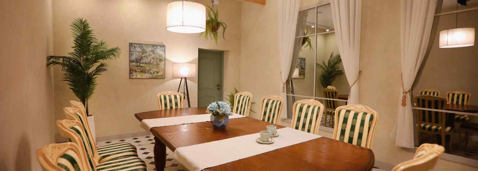 Фотография банкетного зала Vip - зал ресторана Северо-Восток