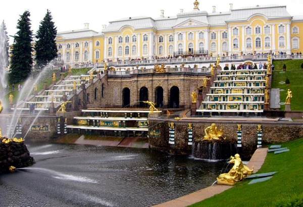 Фотография музея Государственный музей-заповедник Большой Петергофский дворец