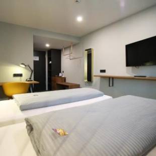 Фотографии гостиницы
Novitel Hotel Kirchheim - München Messe