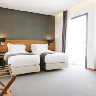 Фотография гостиницы Smarts Hotel