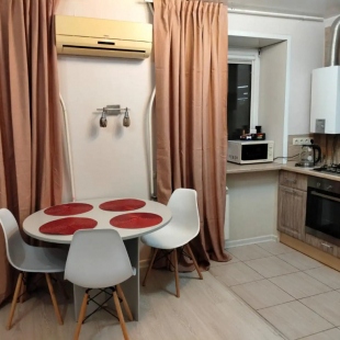 Фотография квартиры Квартира 2 комнатная уютная pacполoжeннaя в истopичeскoм центре горoдa