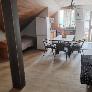 Фотография Коттеджа Частный дом Часть этажа или весь мансардный этаж частного дома