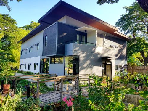 Фотография мини отеля Acacia Garden Inn