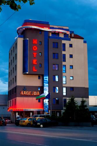 Фотография гостиницы Nadejda Hotel